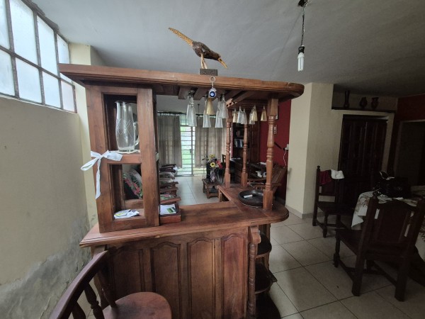 Casa amoblada en Pellegrini al 100 4 dormitorios