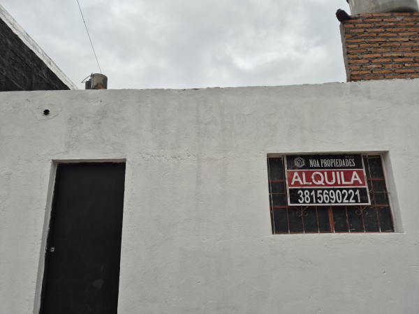 Departamento de un dormitorio en Ayacucho y Avenida Independencia