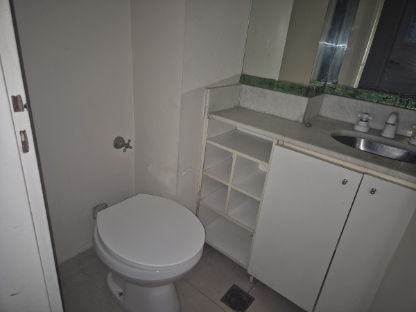 Departamento de tres dormitorios con cochera en Cordoba 450 apto credito hipotecario OPORTUNIDAD