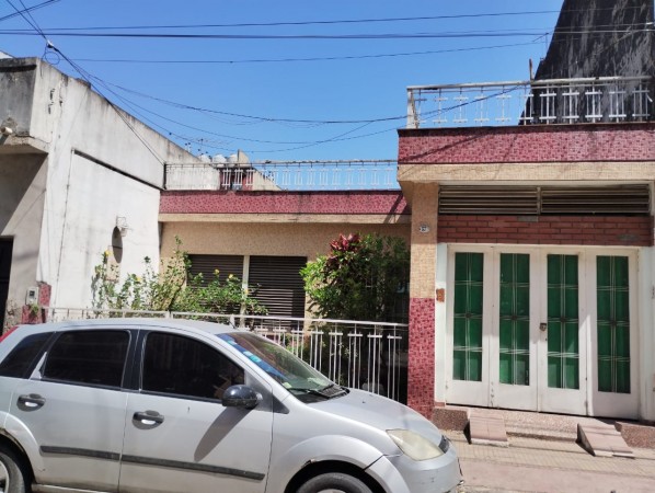 Casa 3d en Pasaje Garibaldi 37 a metros del Parque Avellaneda