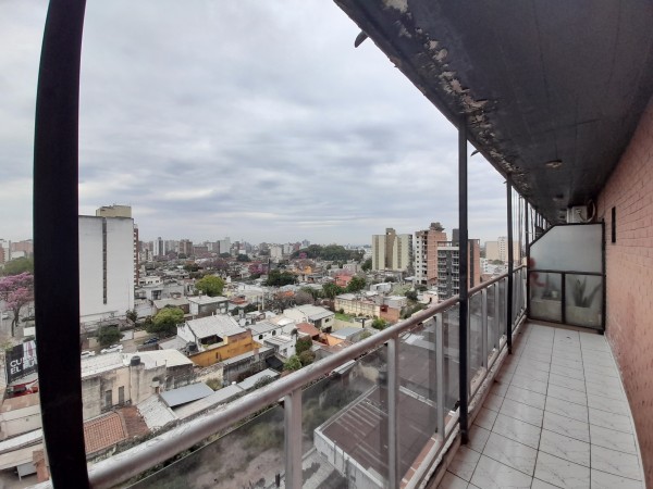 Departamento dos dormitorios Parque Avellaneda apto mascotas
