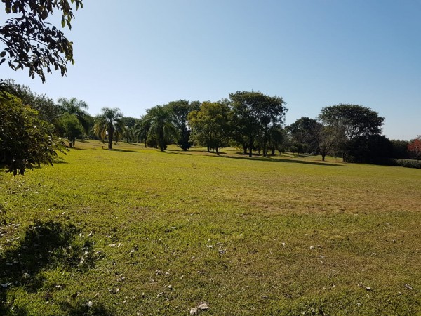 Hermoso lote central en Country Las Yungas en Yerba Buena