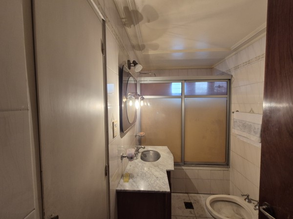 IMPORTANTE CASA ESQUINA EN MENDOZA Y JUAN LUIS NOUGUES
