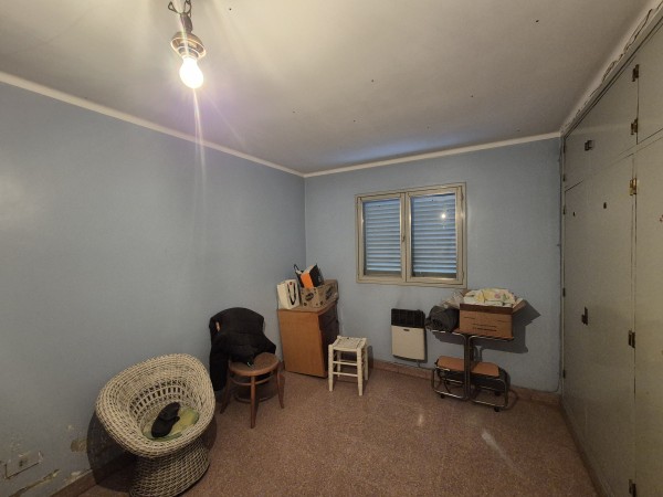 IMPORTANTE CASA ESQUINA EN MENDOZA Y JUAN LUIS NOUGUES