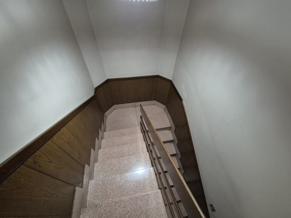 IMPORTANTE CASA ESQUINA EN MENDOZA Y JUAN LUIS NOUGUES