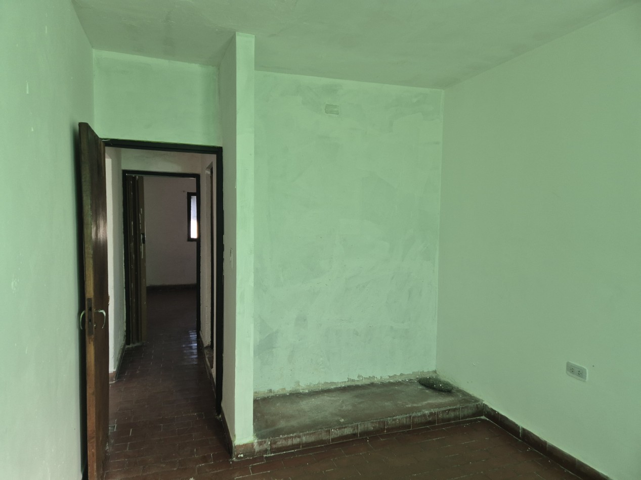 Departamento de tres dormitorios en Avenida Belgrano al 2.800 apto credito 