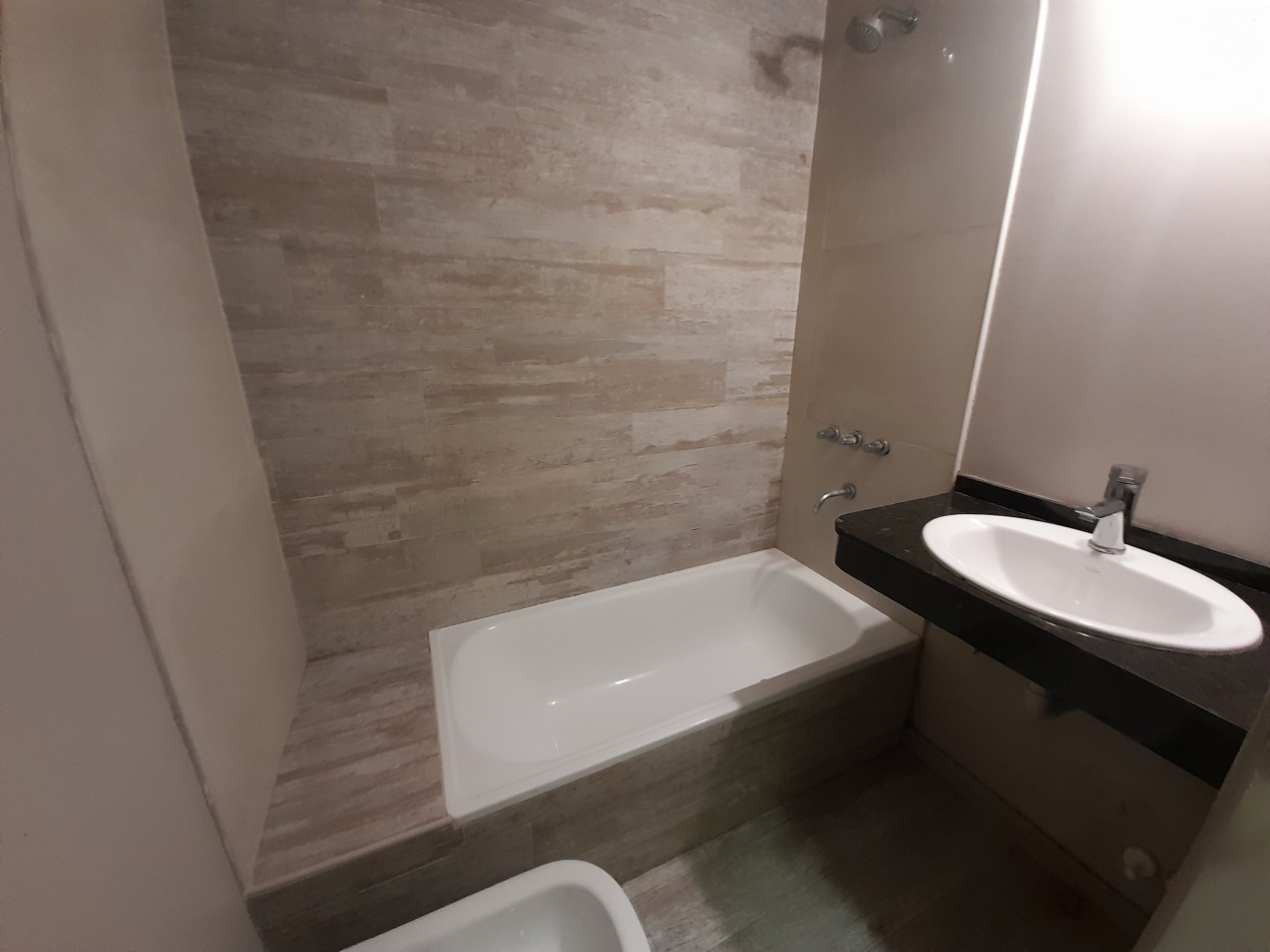 Departamento monoambiente apto credito en Junin 657 con amenities edificio de categoria 