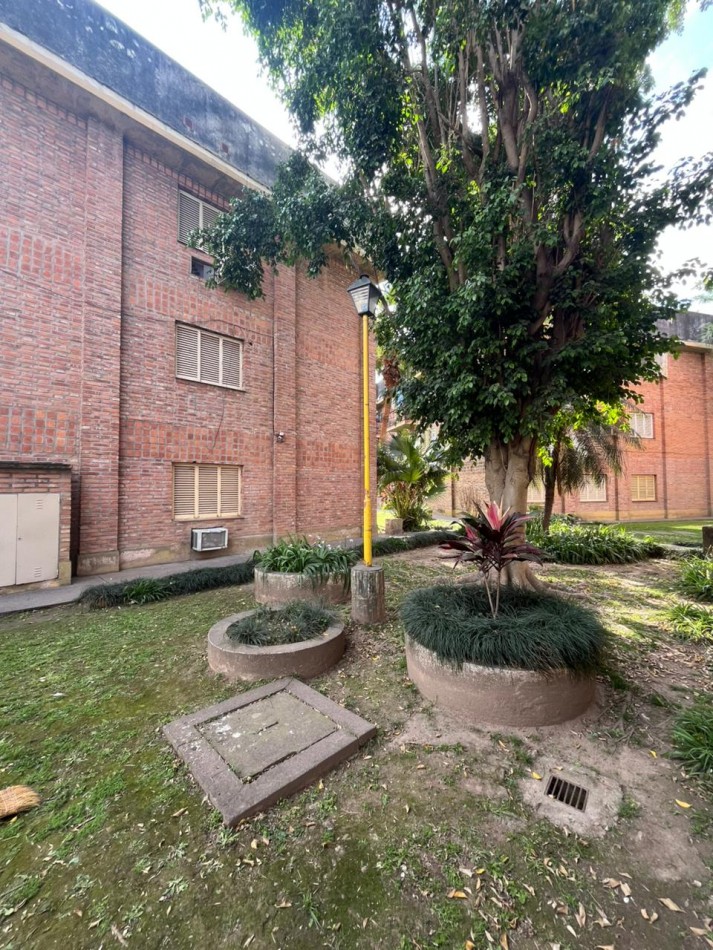Departamento de dos dormitorios en Lavalle 1565 en Complejo Cerrado apto credito 