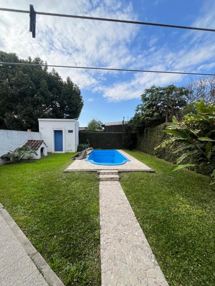 CASA APTA CREDITO HIPOTECARIO 3 DORMITORIOS PILETA EN GENERAL PAZ 2300