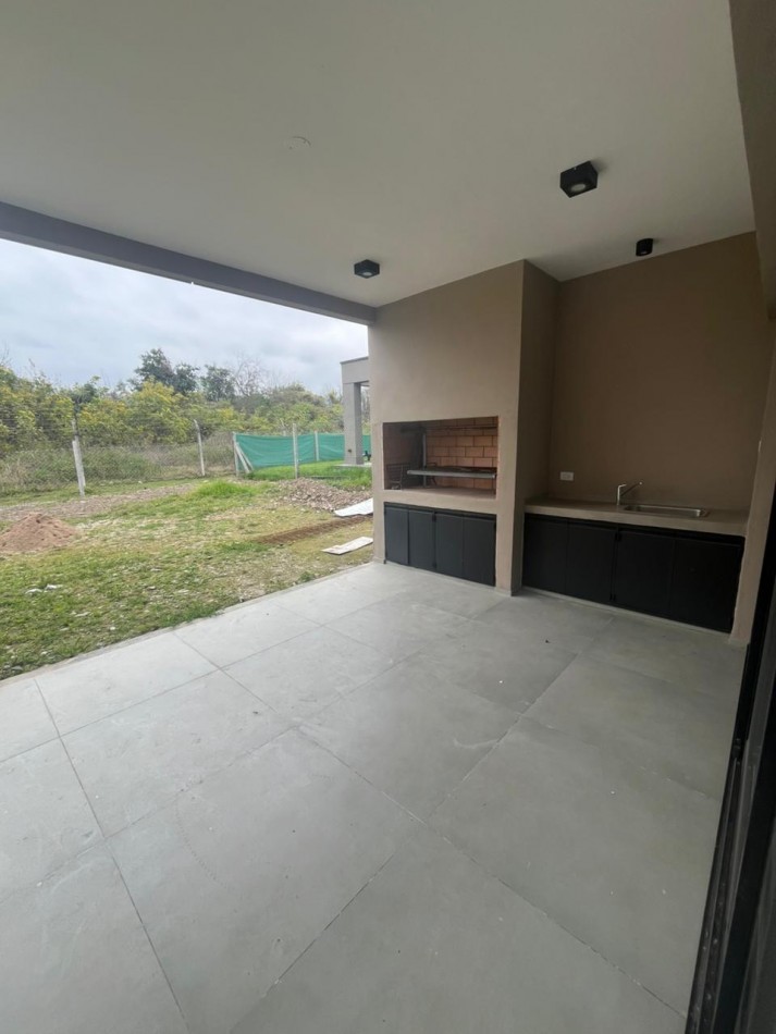 Casa a estrenar estilo moderno en Barrio Cerrado Alto Verde 3 Yerba Buena