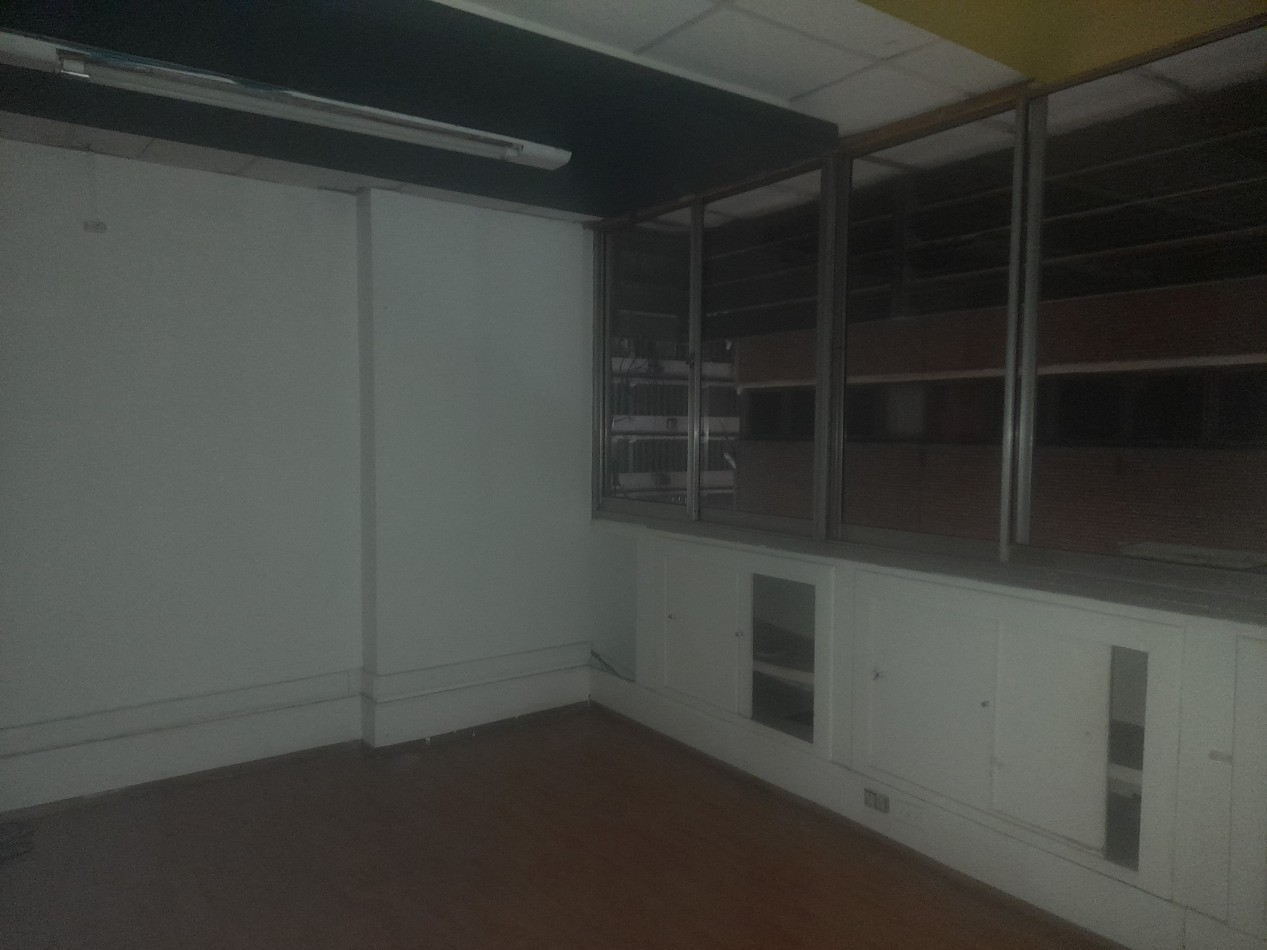 OFICINAS EN VENTA EN EDIFICIO LA UNION EN SAN MARTIN 610 FRENTE
