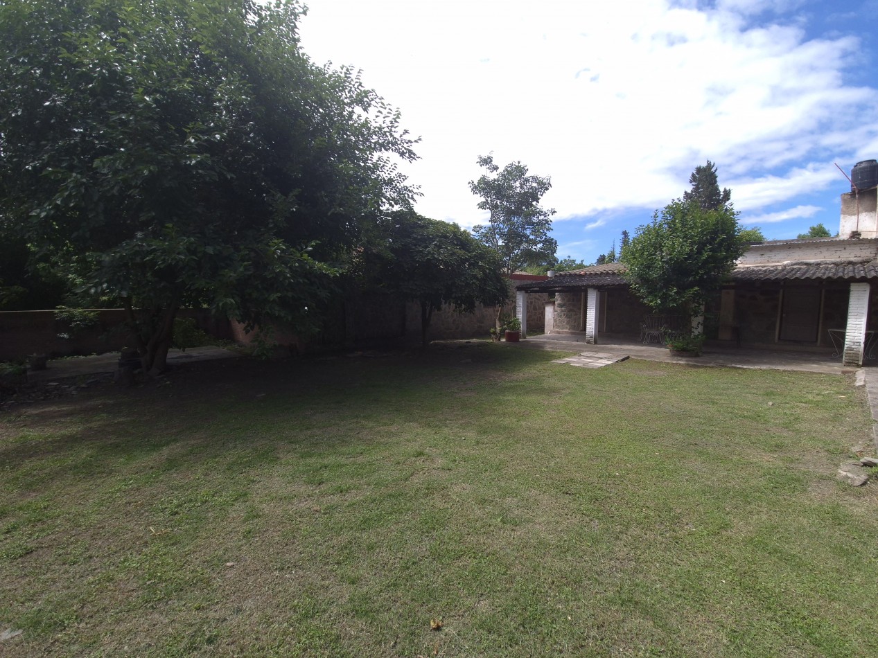 DOS CASAS SEPARADAS EN SAN PEDRO DE COLALAO EN LA VILLA A DOS CUADRAS DE LA PLAZA