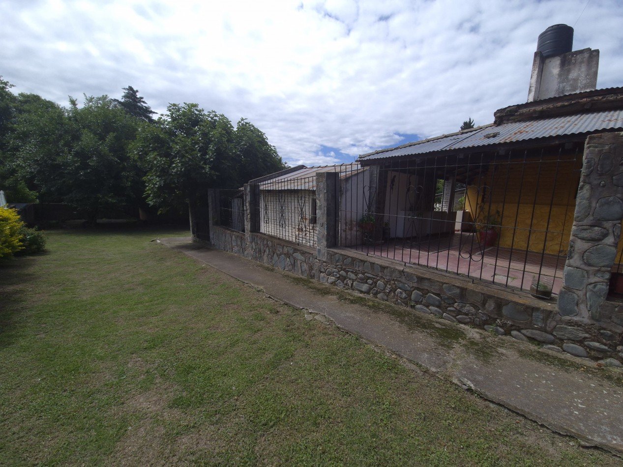 DOS CASAS SEPARADAS EN SAN PEDRO DE COLALAO EN LA VILLA A DOS CUADRAS DE LA PLAZA