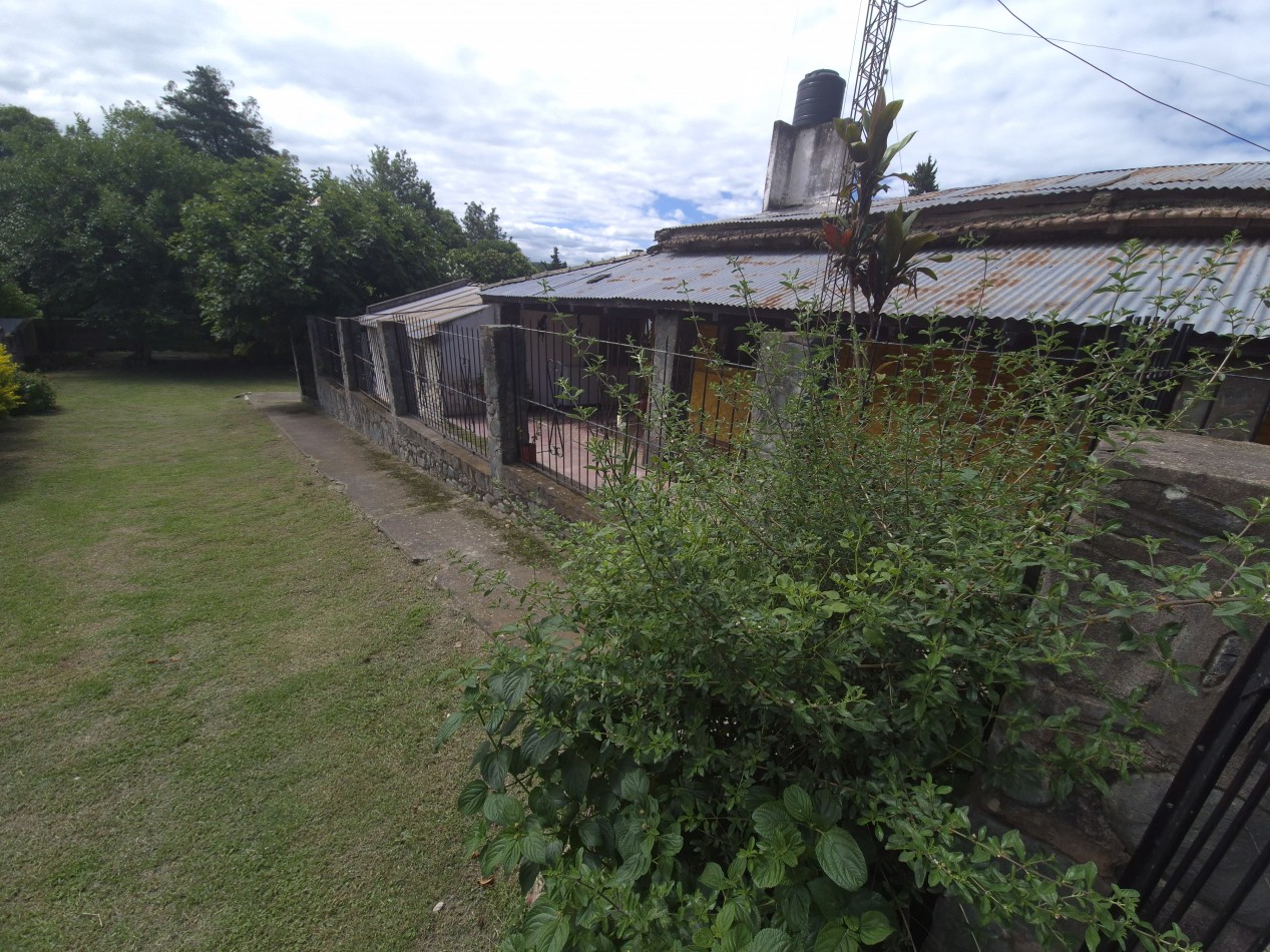 DOS CASAS SEPARADAS EN SAN PEDRO DE COLALAO EN LA VILLA A DOS CUADRAS DE LA PLAZA