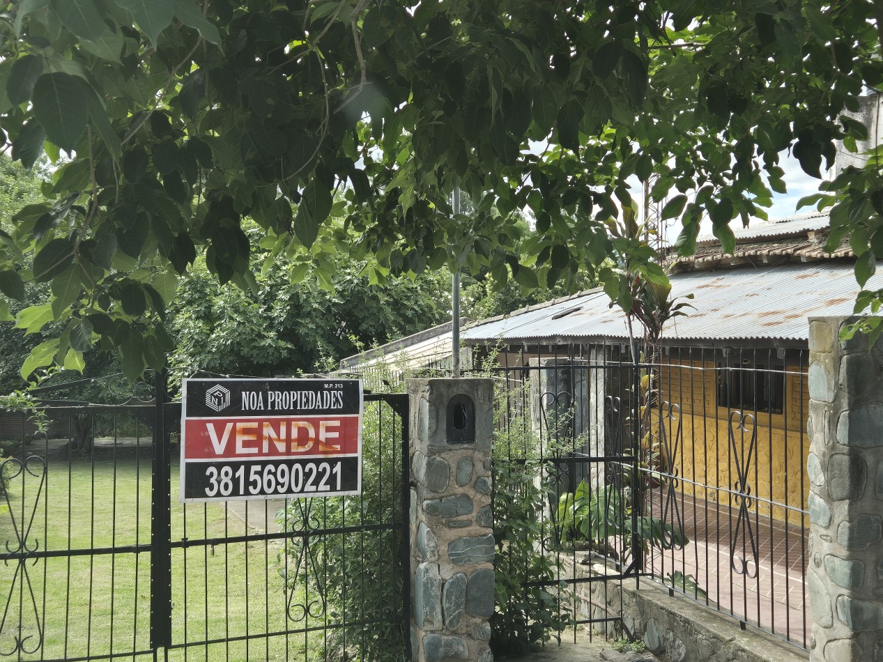 DOS CASAS SEPARADAS EN SAN PEDRO DE COLALAO EN LA VILLA A DOS CUADRAS DE LA PLAZA
