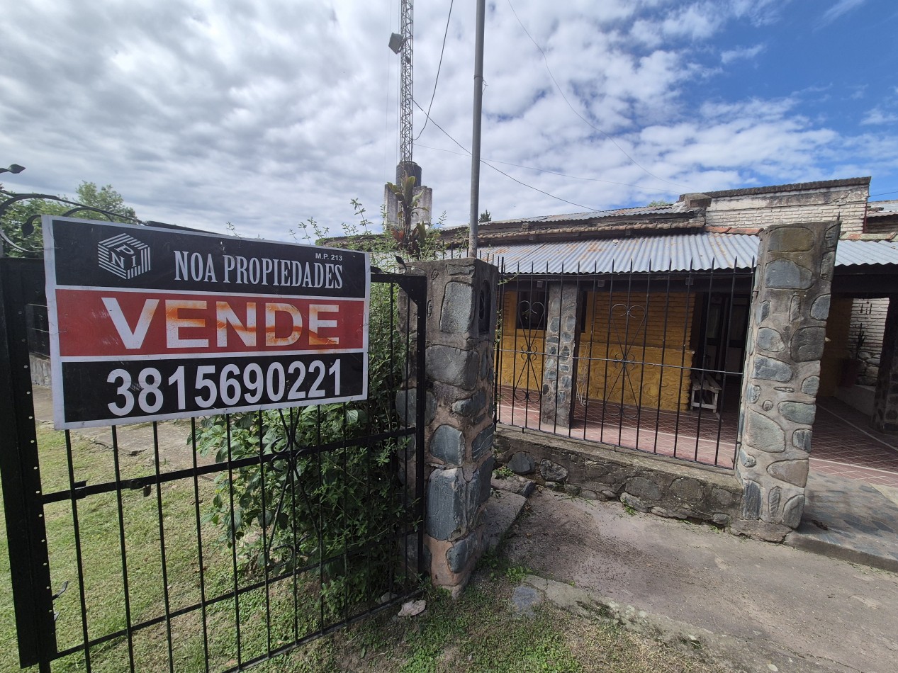 DOS CASAS SEPARADAS EN SAN PEDRO DE COLALAO EN LA VILLA A DOS CUADRAS DE LA PLAZA
