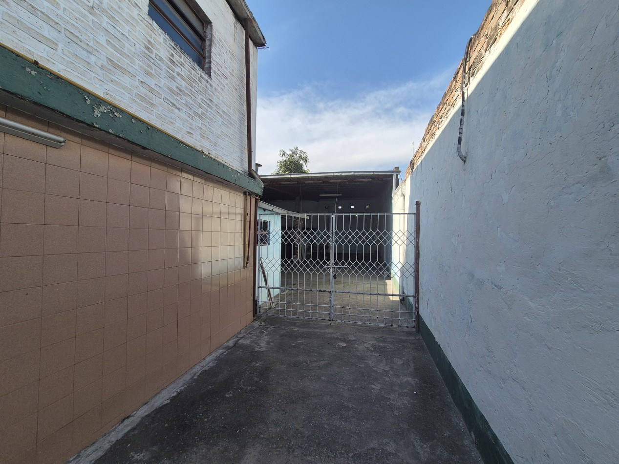 CASA EN LARREA AL 2.600 