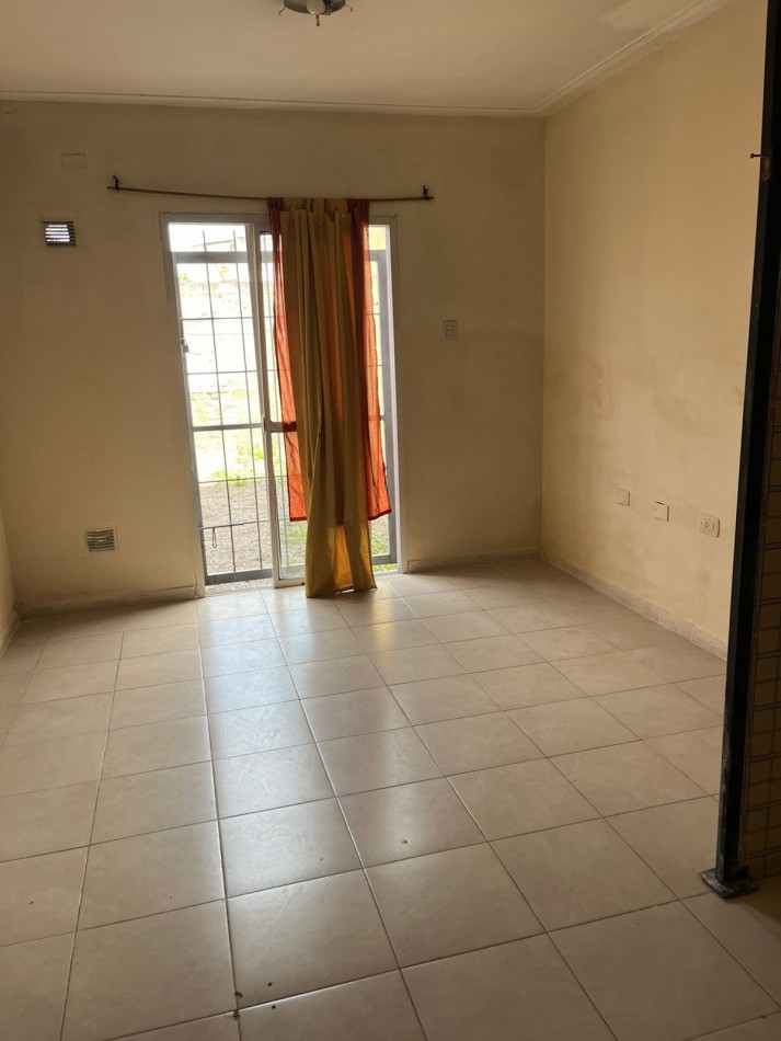 MONOAMBIENTE CON PATIO ALTURA AVENIDA JUAN B. JUSTO AL 1.100