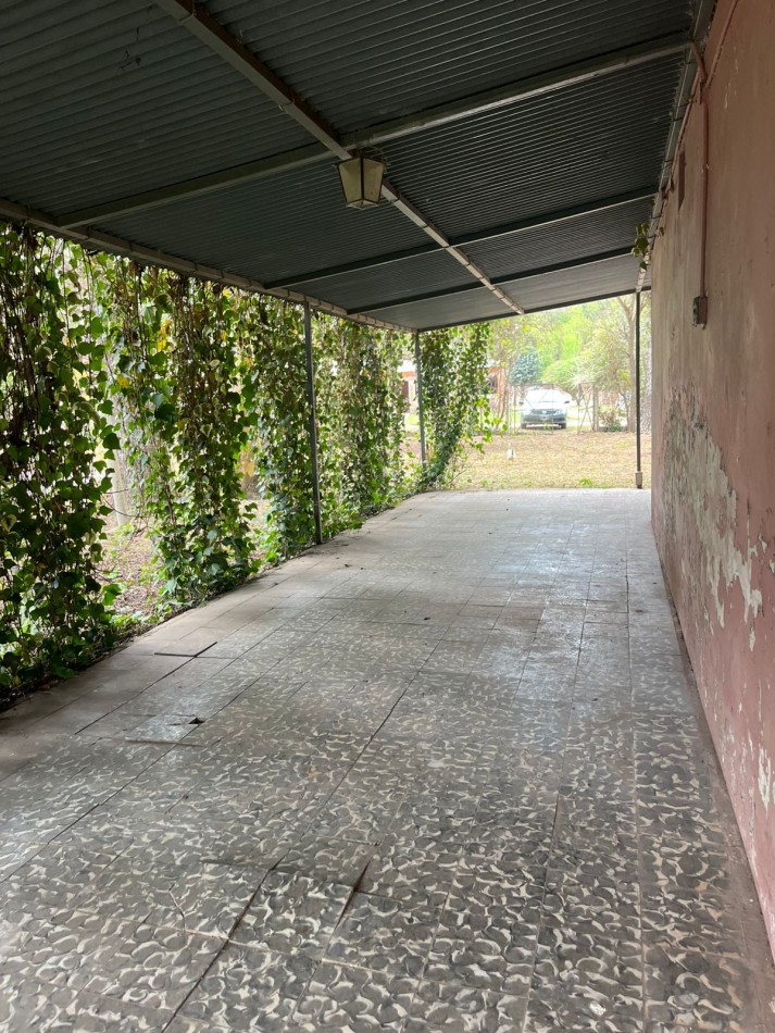 CASA EN VILLA PADRE MONTI A METROS DE LA PLAZA PRINCIPAL