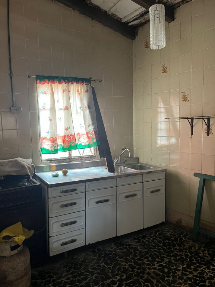 CASA EN VILLA PADRE MONTI A METROS DE LA PLAZA PRINCIPAL