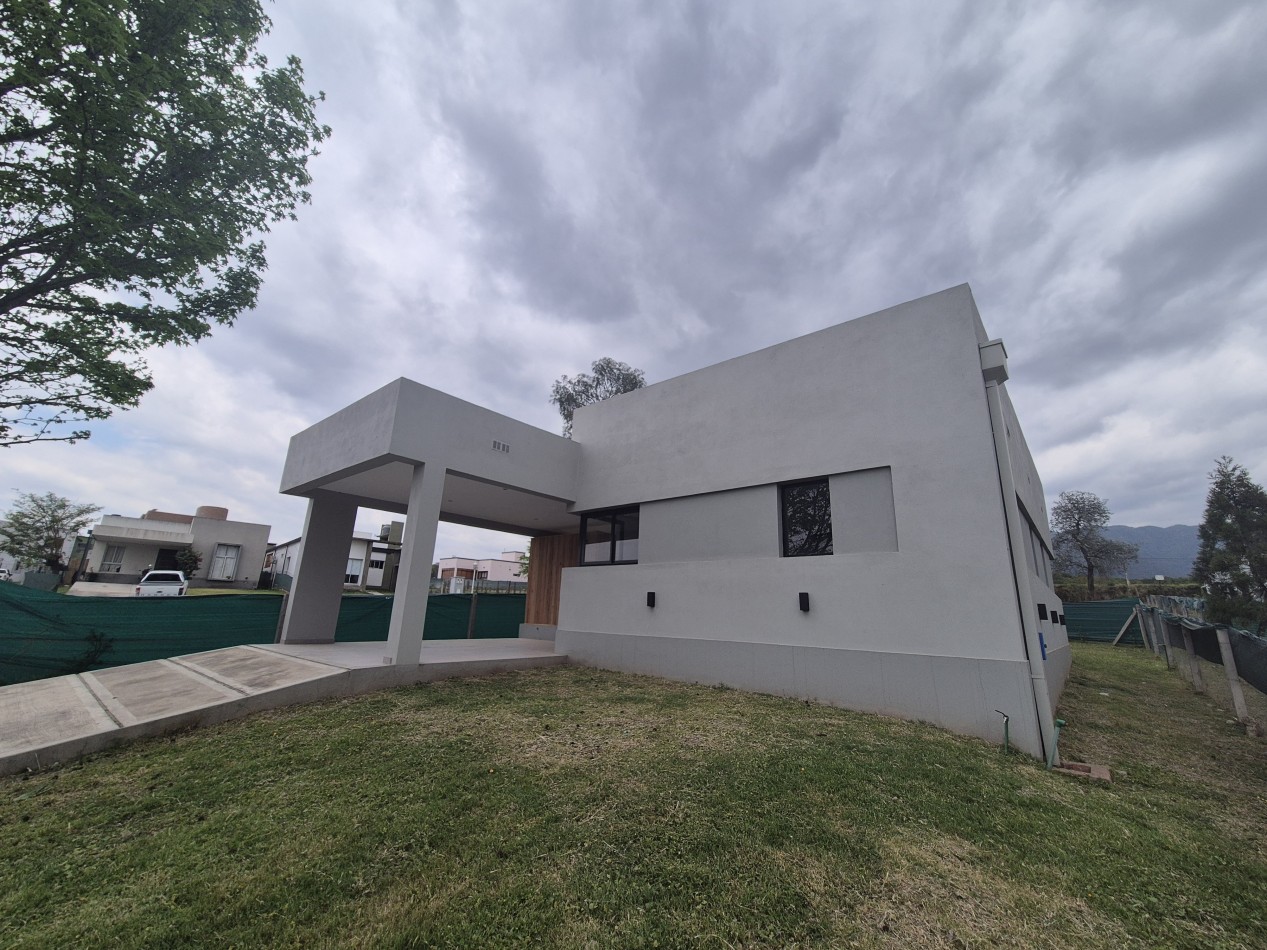CASA A ESTRENAR APTA CREDITO EN BARRIO ALTOS DEL MANANTIAL EN LA RINCONADA YERBA BUENA