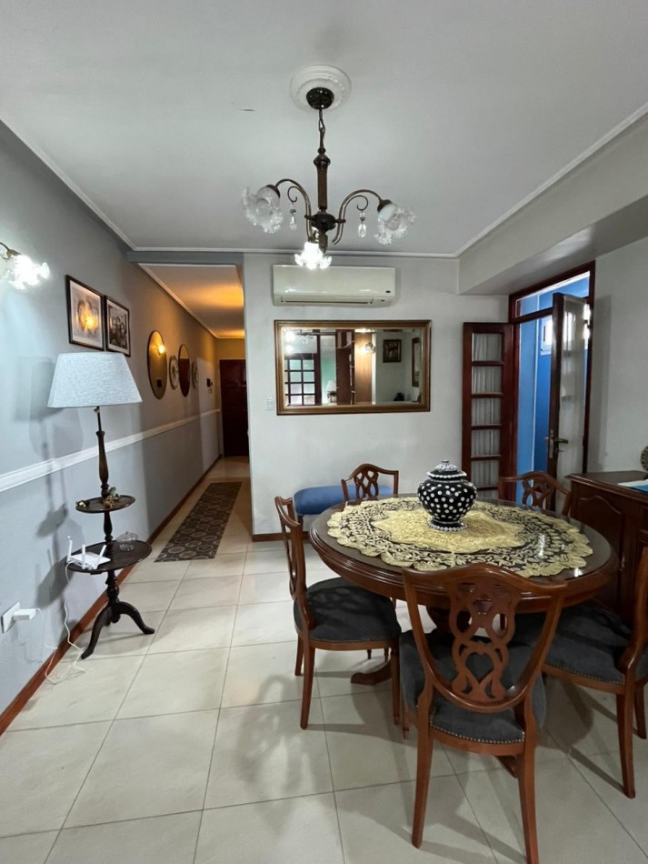 HERMOSO DEPARTAMENTO EN 25 DE MAYO 363 DE DOS DORMITORIOS APTO CREDITO