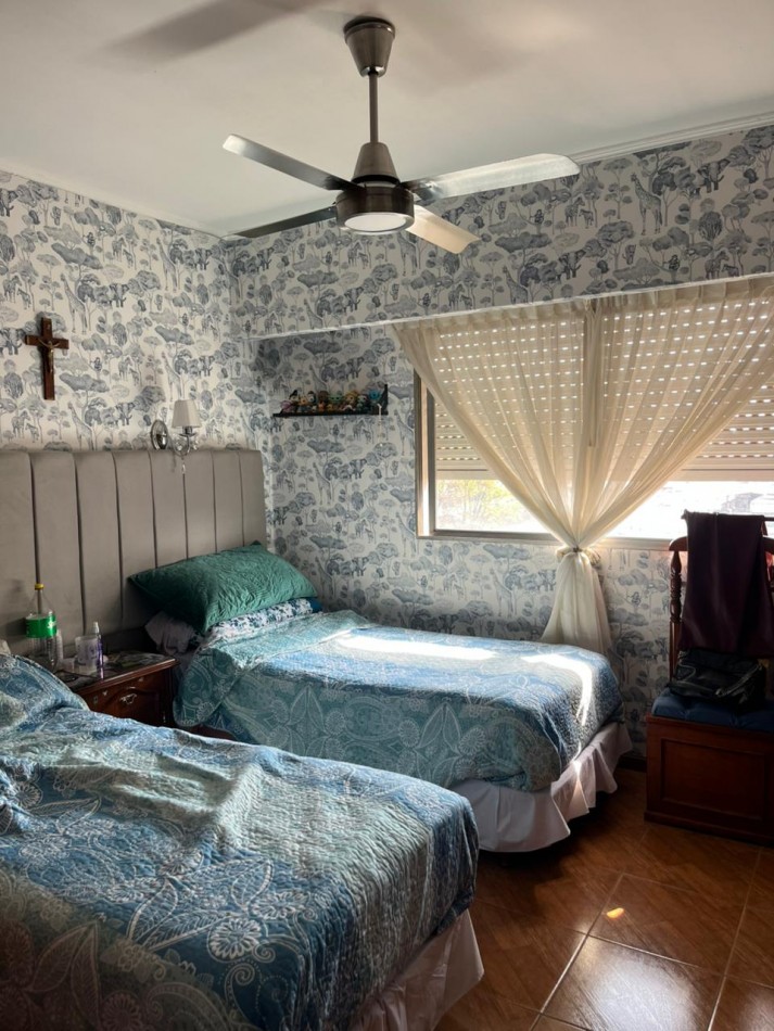 HERMOSO DEPARTAMENTO EN 25 DE MAYO 363 DE DOS DORMITORIOS APTO CREDITO