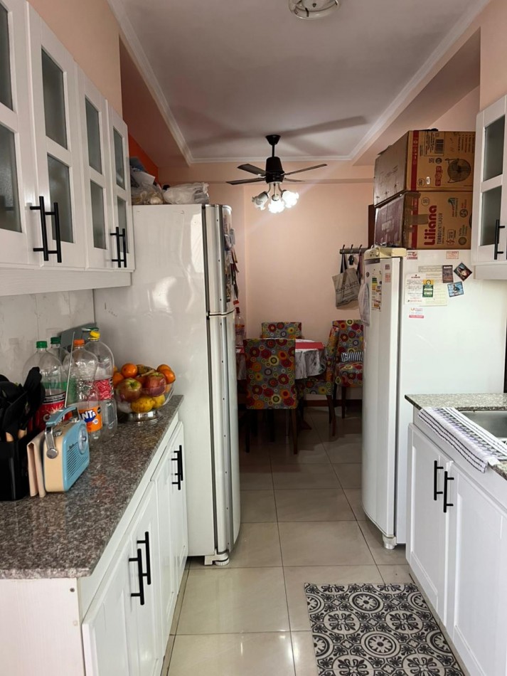 HERMOSO DEPARTAMENTO EN 25 DE MAYO 363 DE DOS DORMITORIOS APTO CREDITO