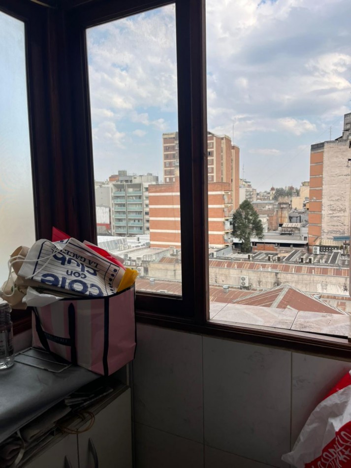 HERMOSO DEPARTAMENTO EN 25 DE MAYO 363 DE DOS DORMITORIOS APTO CREDITO