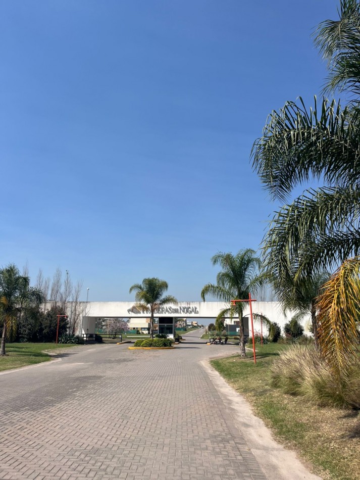 HERMOSO LOTE EN COUNTRY PRADERAS DEL NOGAL EN LOS NOGALES