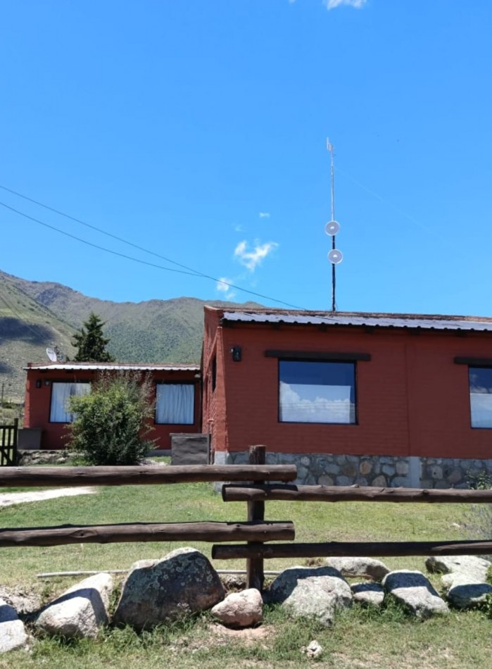 COMPLEJO DE CABAÑAS EN EL MOLLAR ZONA EL PORVENIR FUNCIONANDO