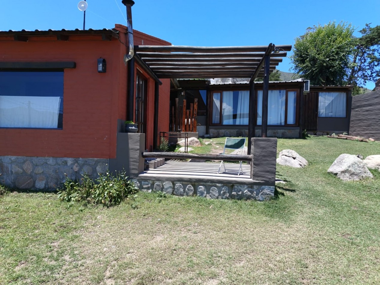 COMPLEJO DE CABAÑAS EN EL MOLLAR ZONA EL PORVENIR FUNCIONANDO