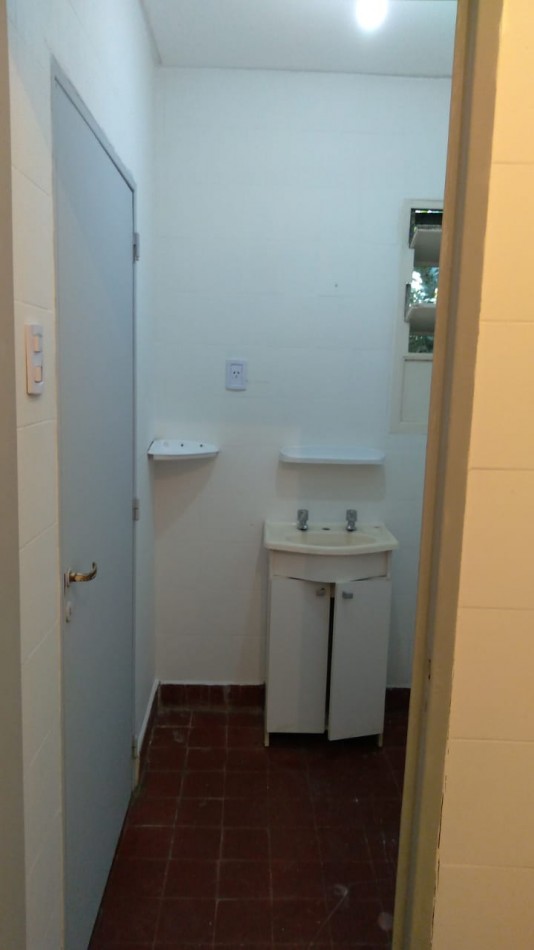 CASA 3 DORMITORIOS CON PILETA Y PARQUE EN EL CORTE YERBA BUENA