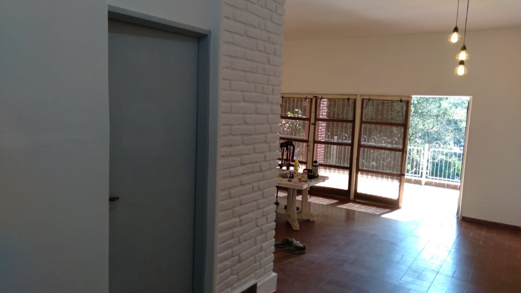 CASA 3 DORMITORIOS CON PILETA Y PARQUE EN EL CORTE YERBA BUENA