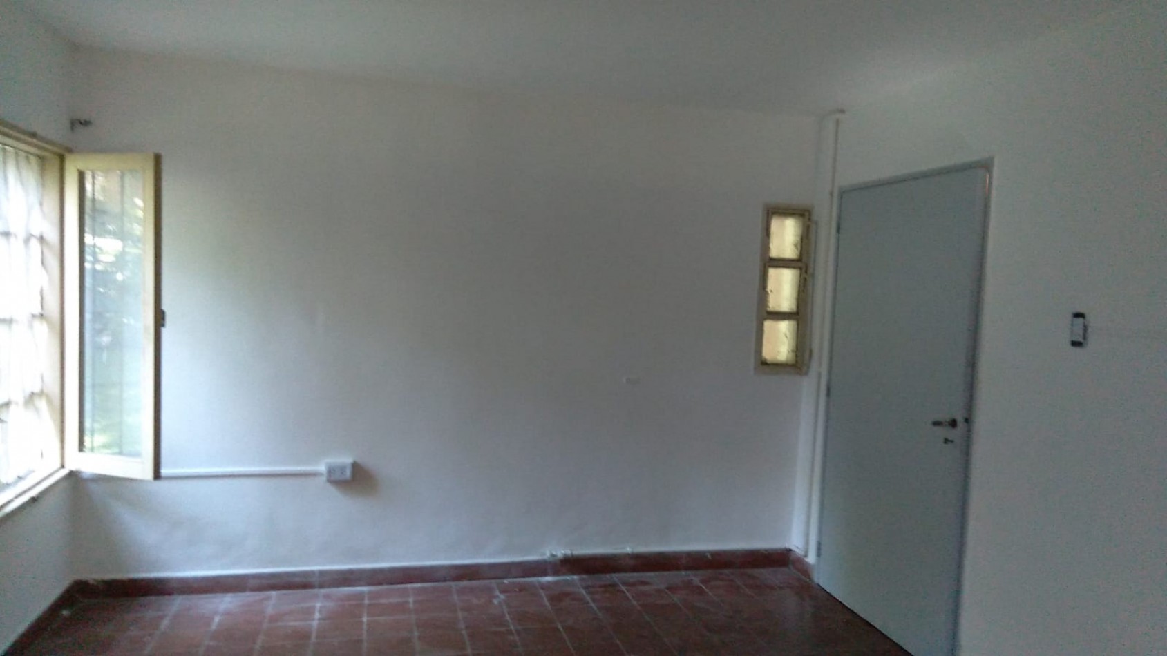 CASA 3 DORMITORIOS CON PILETA Y PARQUE EN EL CORTE YERBA BUENA