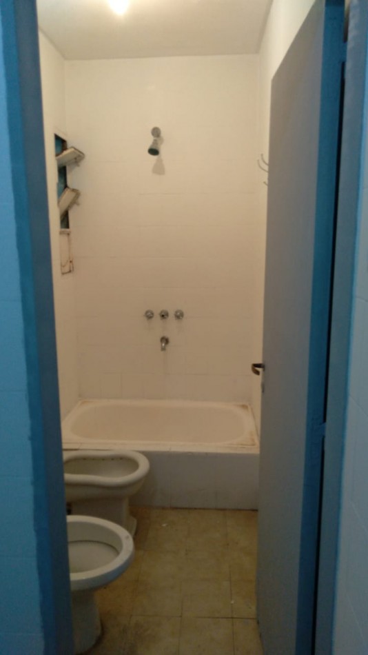 CASA 3 DORMITORIOS CON PILETA Y PARQUE EN EL CORTE YERBA BUENA