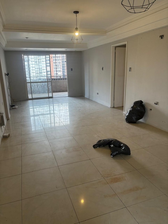 DEPARTAMENTO 3D CON 2 COCHERAS EN BARRIO NORTE VIRGEN DE LA MERCED AL 700