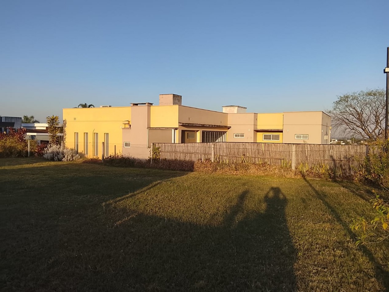 CASA DE 4D CON PILETA EN BARRIO CERRADO FINCAS DEL MANANTIAL EN LA RINCONADA APTA CREDITO