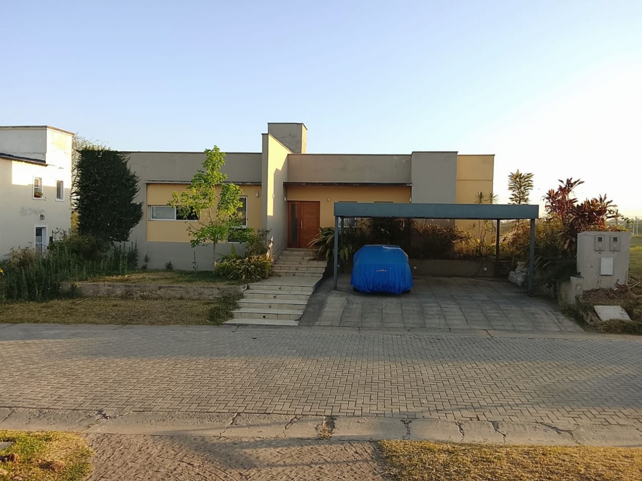 CASA DE 4D CON PILETA EN BARRIO CERRADO FINCAS DEL MANANTIAL EN LA RINCONADA APTA CREDITO