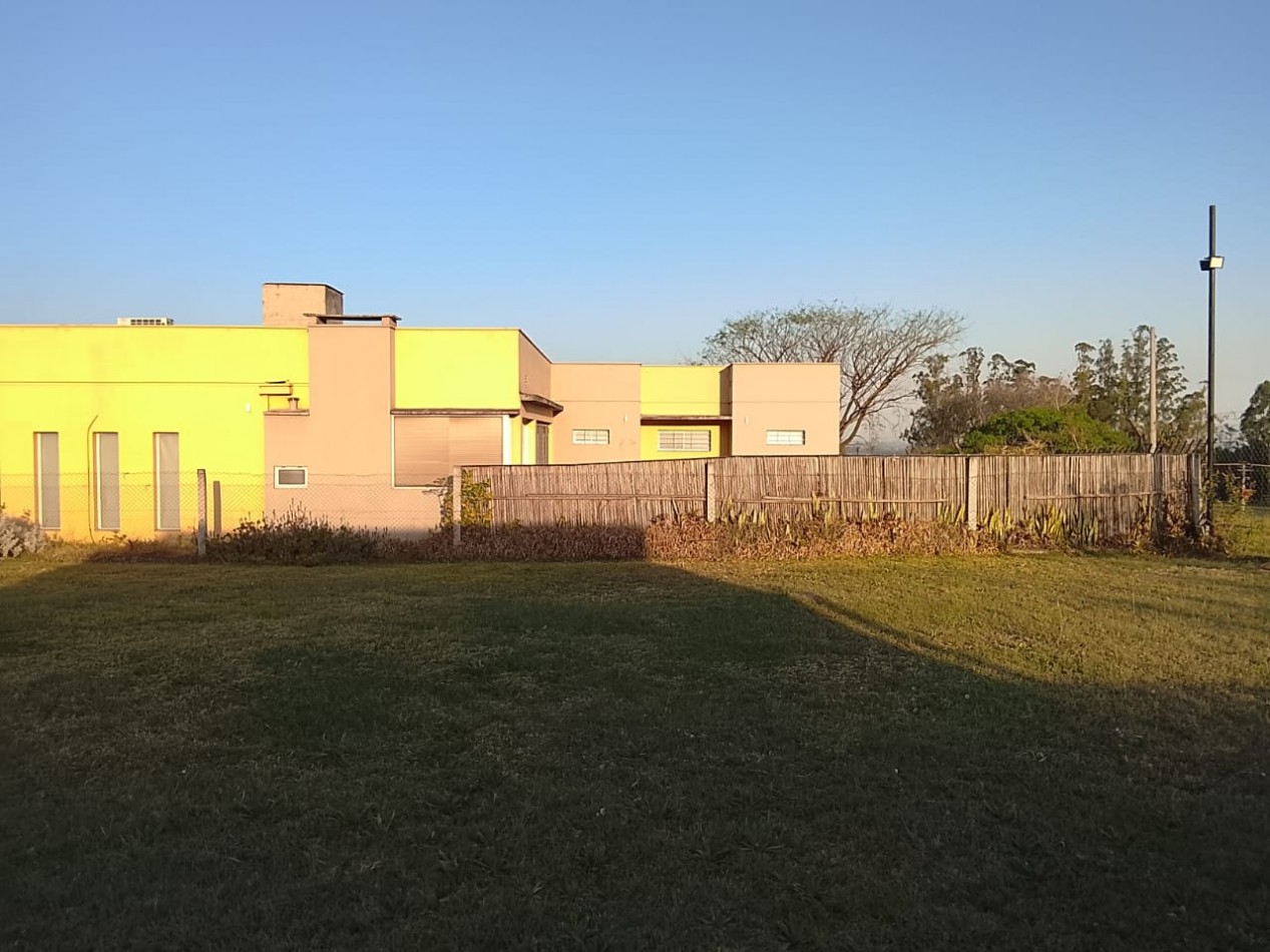 CASA DE 4D CON PILETA EN BARRIO CERRADO FINCAS DEL MANANTIAL EN LA RINCONADA APTA CREDITO