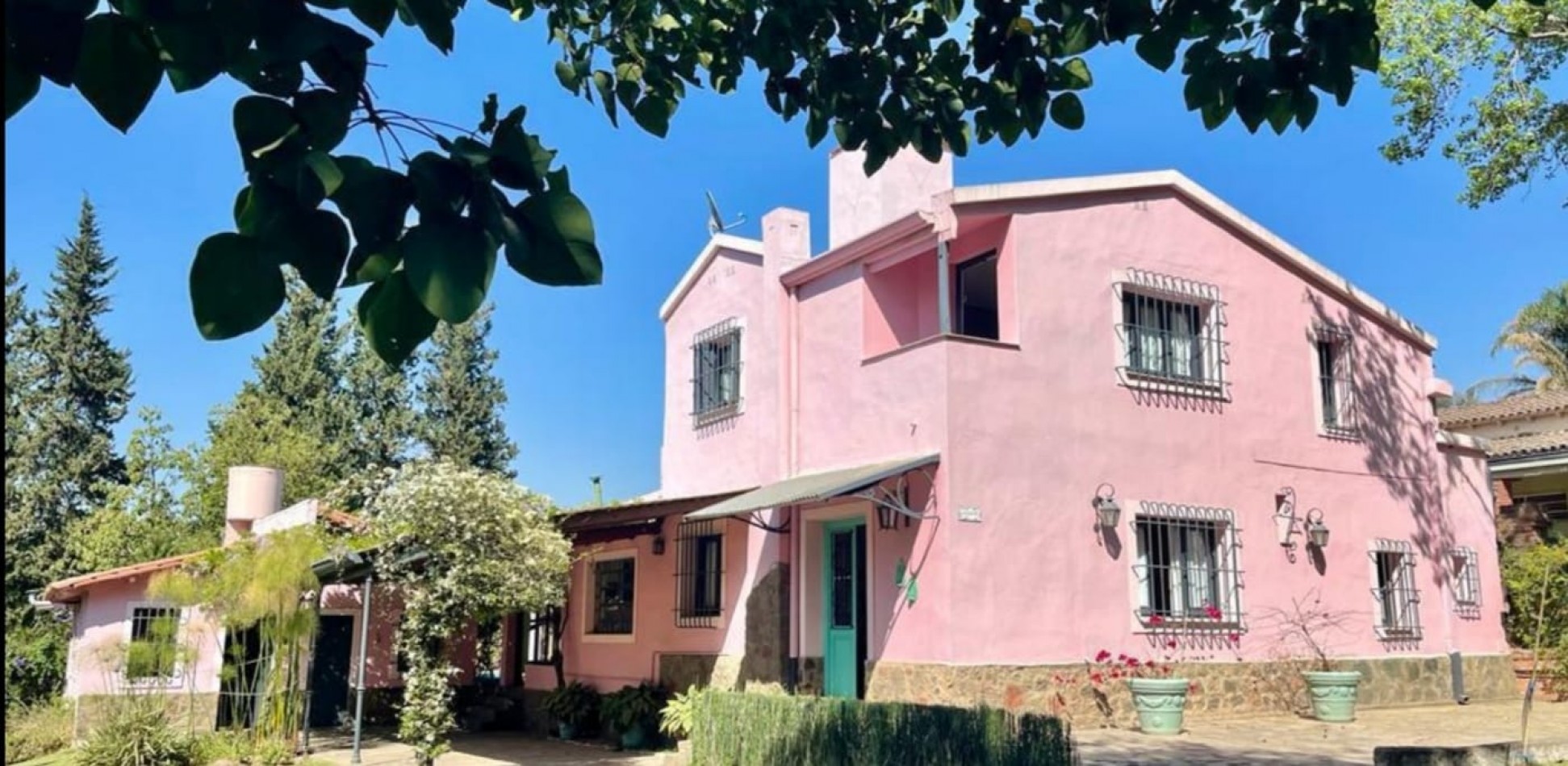 HERMOSA CASA EN VENTA EN EL CORTE EN YERBA BUENA 