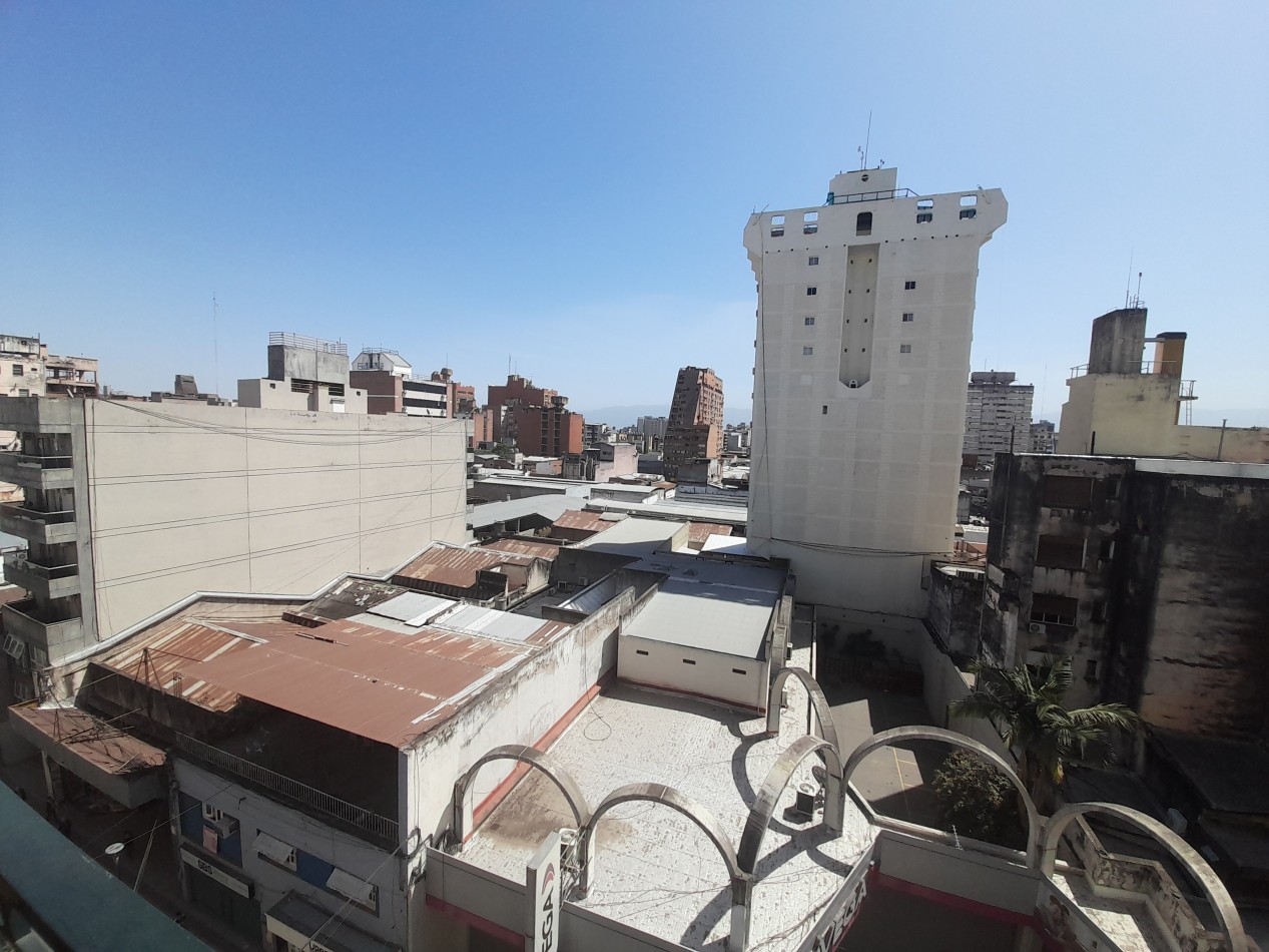 DEPARTAMENTO DE TRES DORMITORIOS EN 9 DE JULIO PRIMERA CUADRA APTO MASCOTA