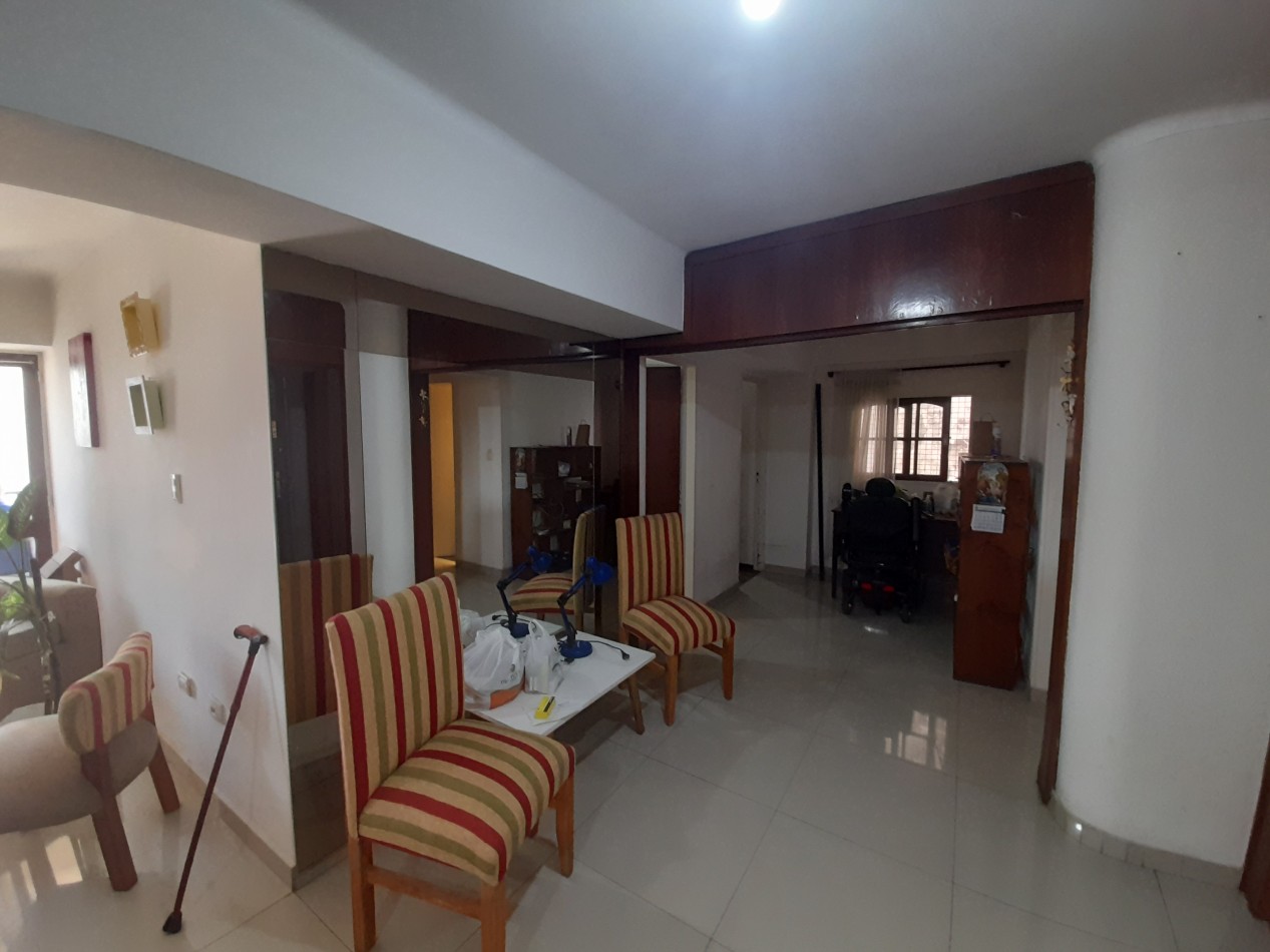 DEPARTAMENTO DE TRES DORMITORIOS EN 9 DE JULIO PRIMERA CUADRA APTO MASCOTA