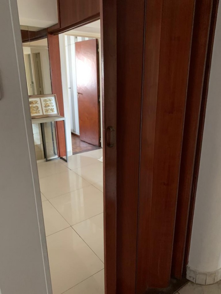 DEPARTAMENTO DE TRES DORMITORIOS EN 9 DE JULIO PRIMERA CUADRA APTO MASCOTA