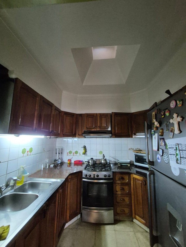 CASA DE TRES DORMITORIOS APTA CREDITO EN BARRIO OBISPO PIEDRABUENA CERCA LAWN TENNIS