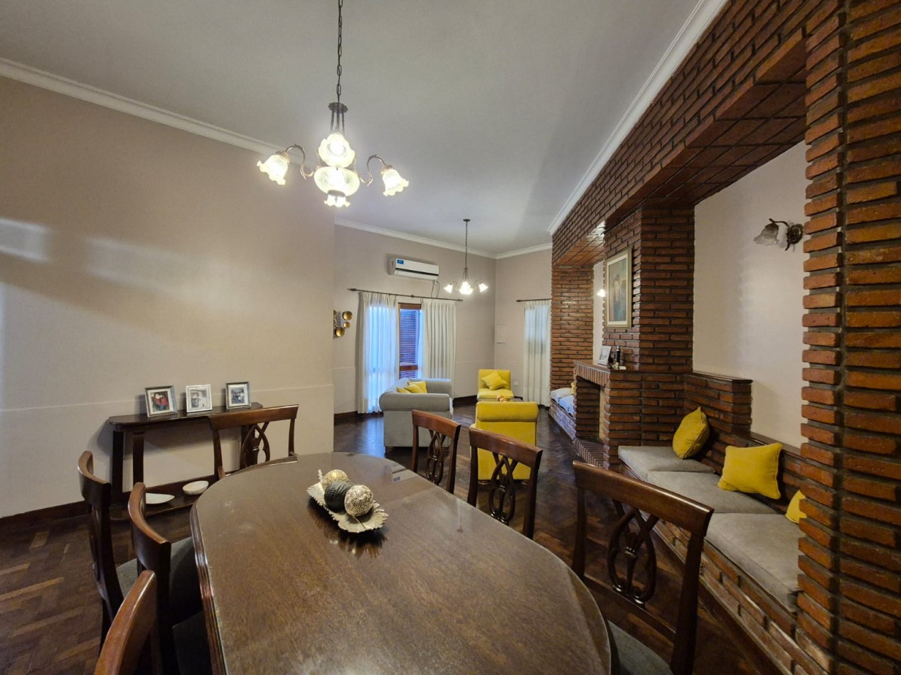 CASA DE TRES DORMITORIOS APTA CREDITO EN BARRIO OBISPO PIEDRABUENA CERCA LAWN TENNIS