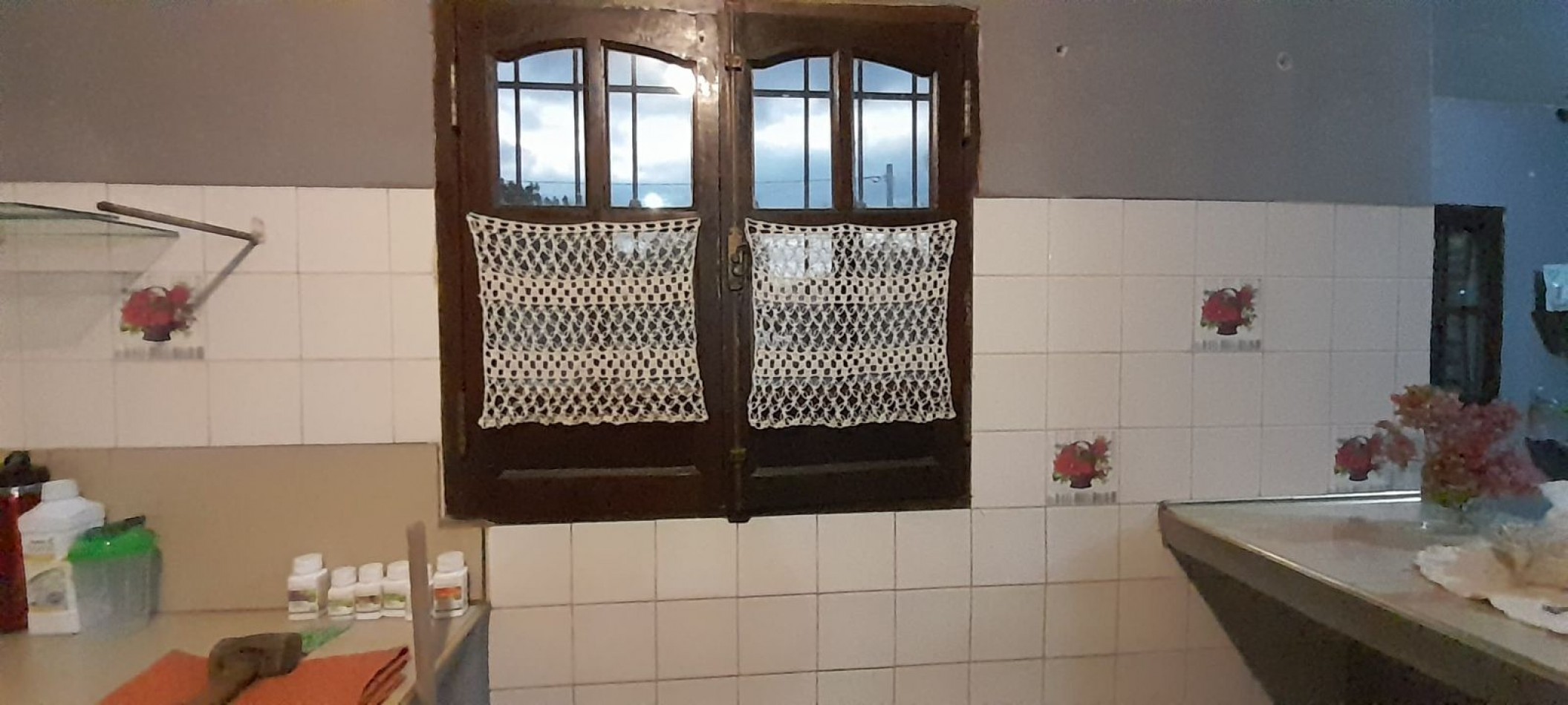 CASA EN VENTA EN AGUILARES BARRIO FOTIA TRES DORMITORIOS 