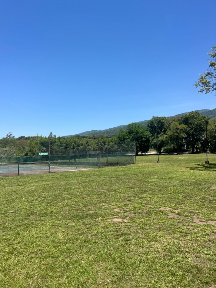 LOTE EN COUNTRY LOS AZAHARES DE 1200 M2 CON ESCRITURA LA MEJOR VISTA