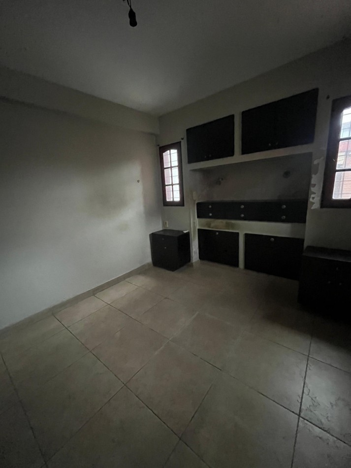 CASA APTO CREDITO EN GODOY CRUZ 391 TRES DORMITORIOS CON PILETA