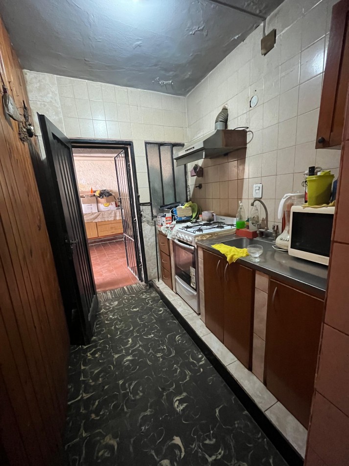 CASA EN PASAJE SAENZ PEÑA AL 3100 APTA CREDITO 
